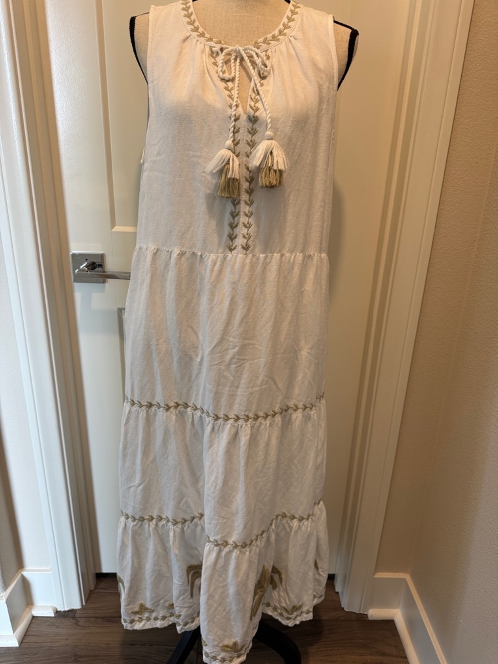 Tommy Bahama white Sleeveless Tiered Maxi Dress with Tassel Tie